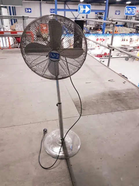 11020200 Ventilator Staand Model 230 Volt