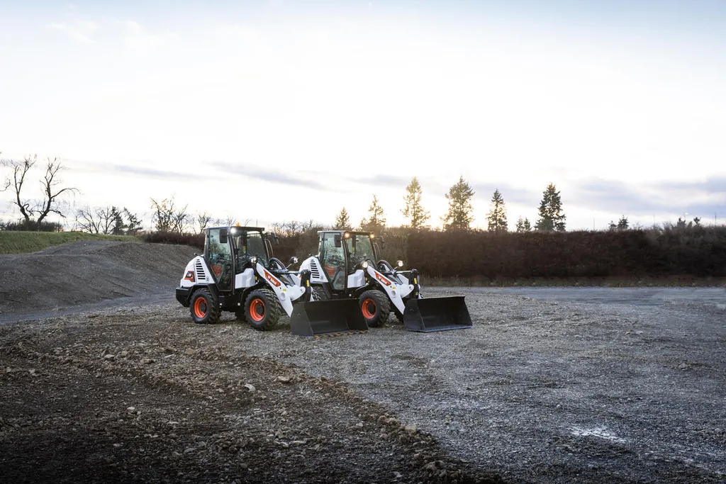 Bobcat shovels
