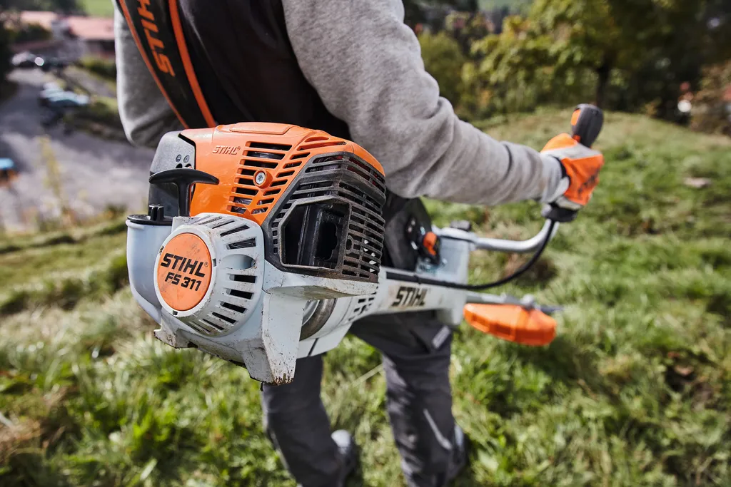 Bosmaaiers benzine Stihl FS311
