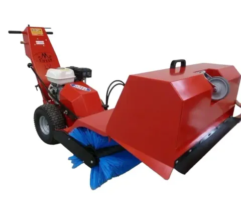 Veegmachine met benzinemotor en opvangbak.webp